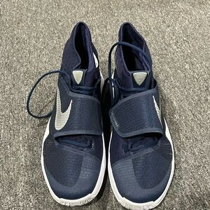Nike Hyperrev Basketball Shoes